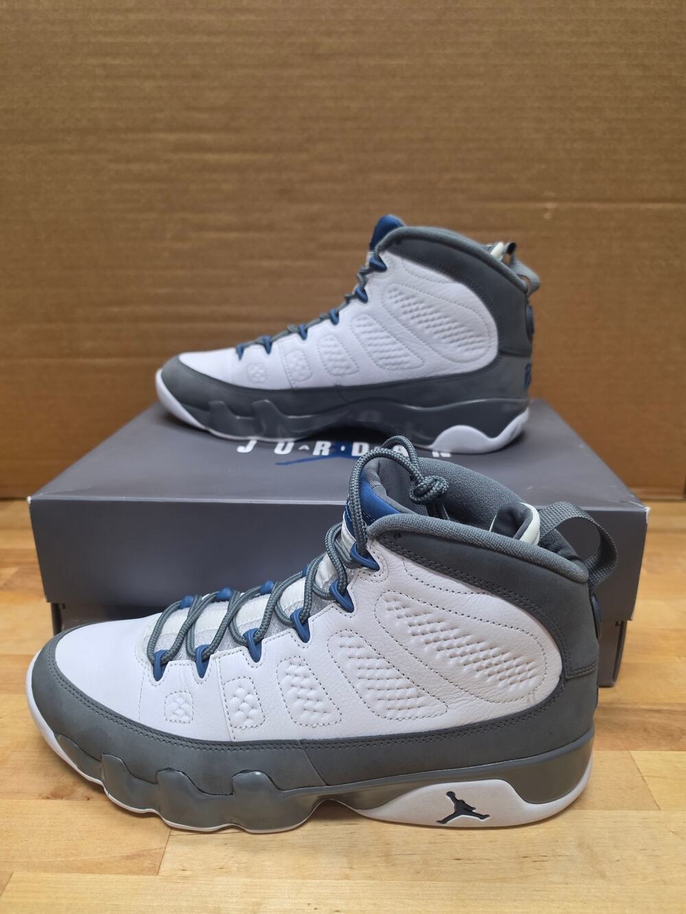 Air Jordan 9 Retro flint grey/ french blue (2026) mens size: 11